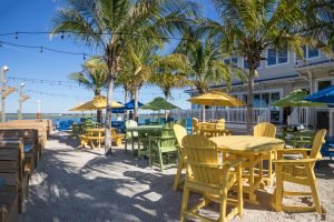 outdoor dining tables